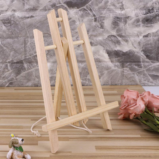 Cavalletto in legno di pino gratuito