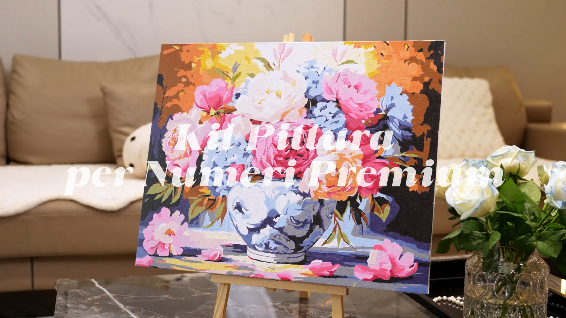 Carica il video: 