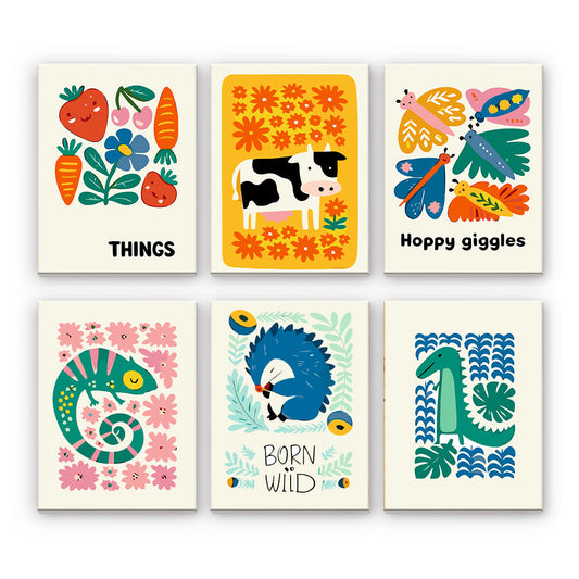 Animali da fattoria e fiori giocosi